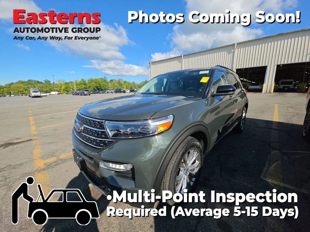 Used 2023 Green Ford XLT image 1