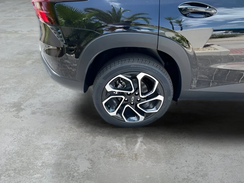 2026 Chevrolet Trax RS - Photo 32