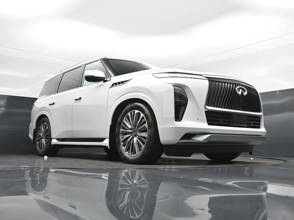 New 2027 RADIANT WHITE INFINITI Luxe 2WD image 40