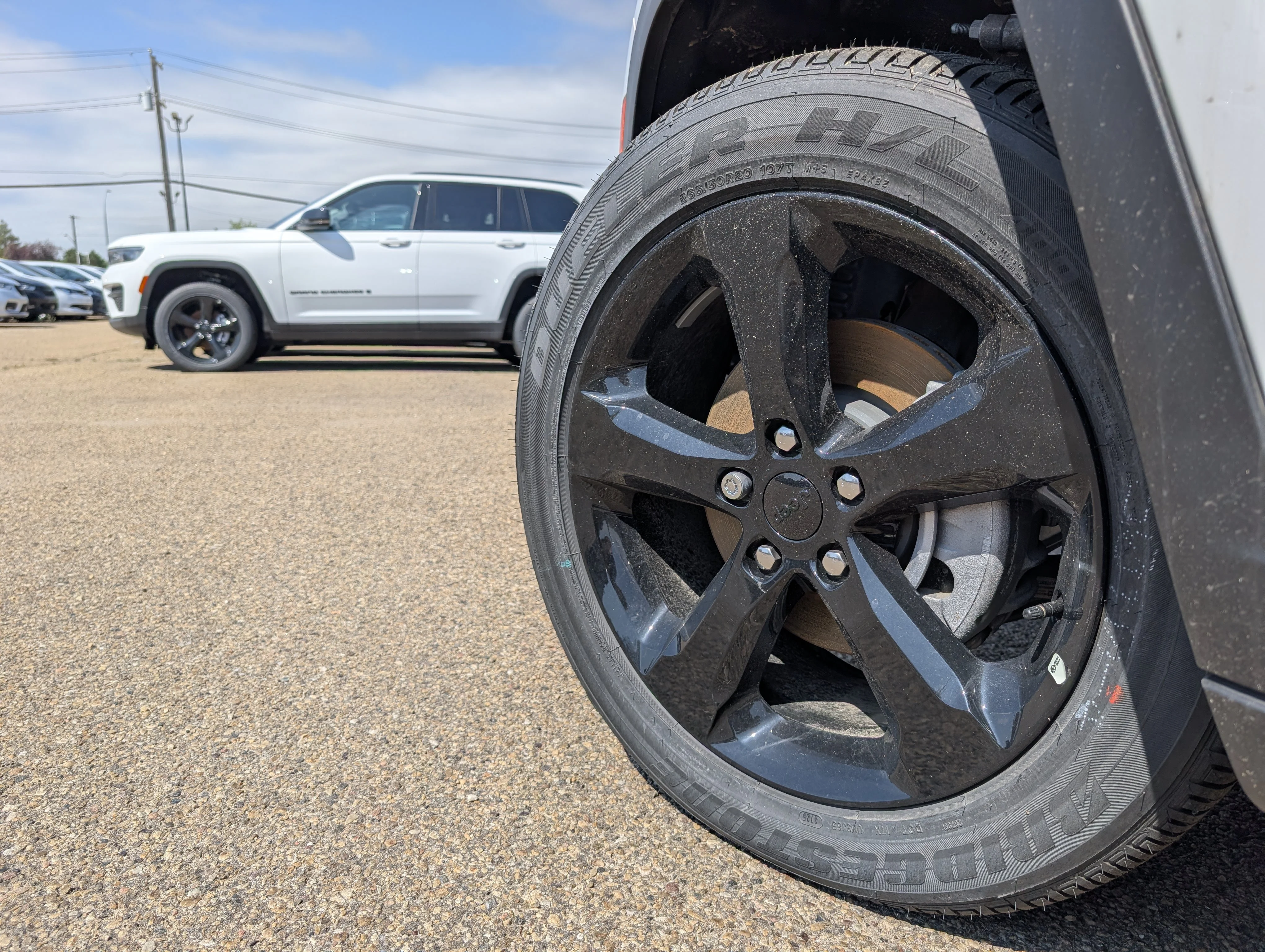 New 2025 Bright White Jeep Altitude image 12