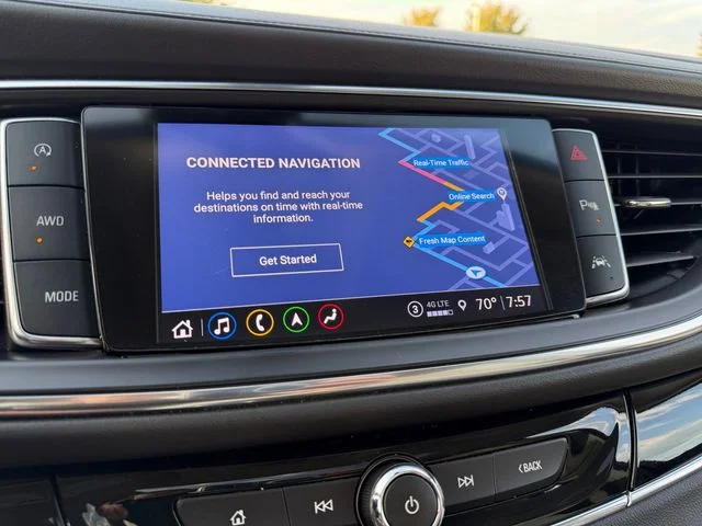 Used 2023 White Buick Avenir image 28