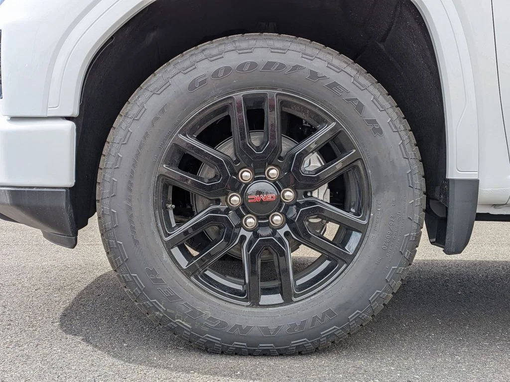 New 2026 Summit White GMC Elevation image 24