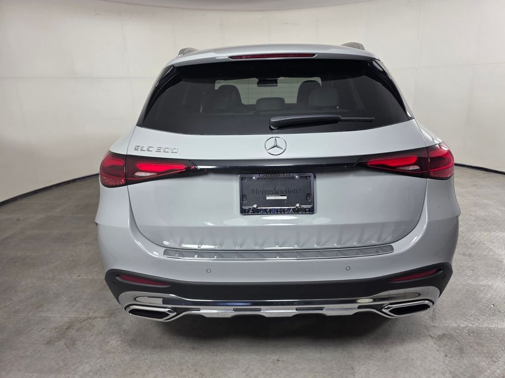 New 2026 MANUFAKTUR Alpine Grey Mercedes-Benz GLC 300 image 5