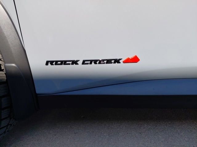 New 2026 Boulder Gray Pearl / Super Black Two-tone Nissan Rock Creek® image 38