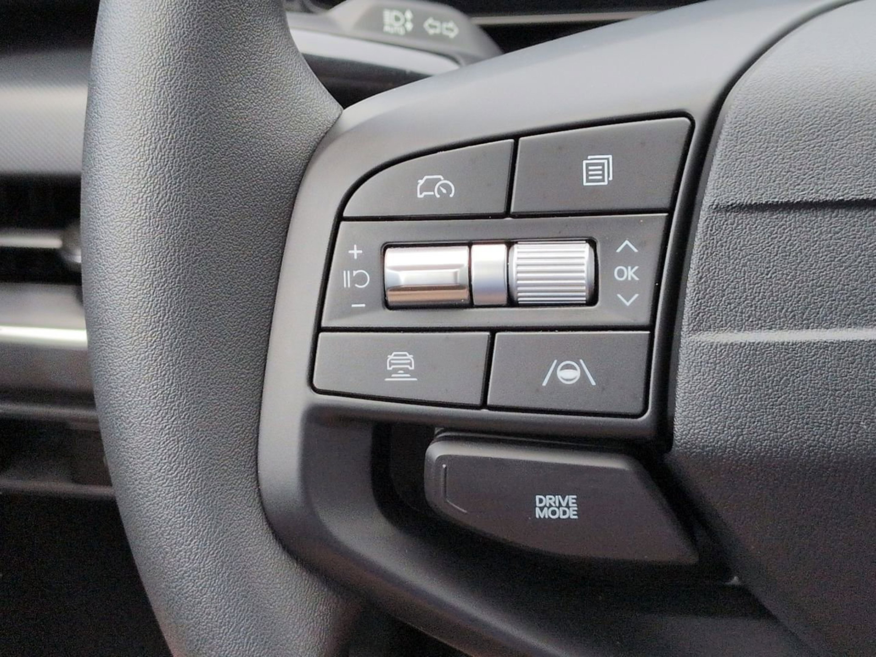 New 2026 Deep Sea Blue Kia LXS image 26