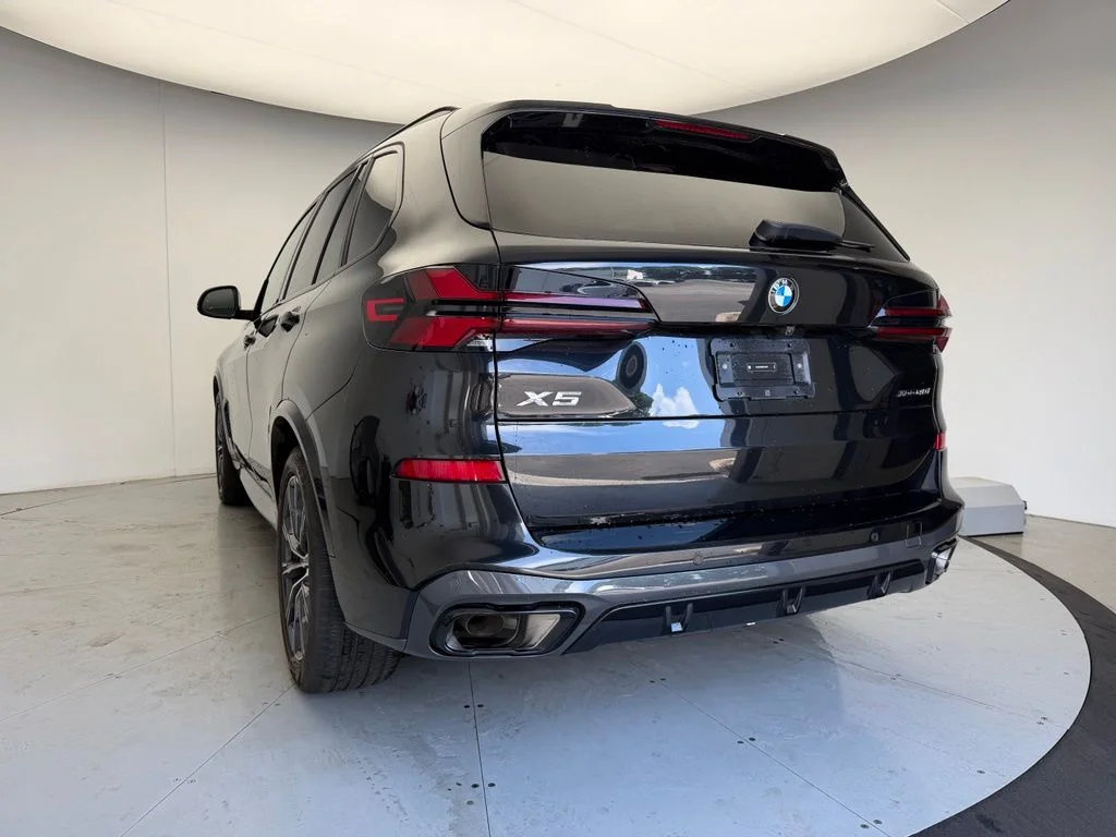 Certified Used 2024 Black BMW xDrive40i image 4