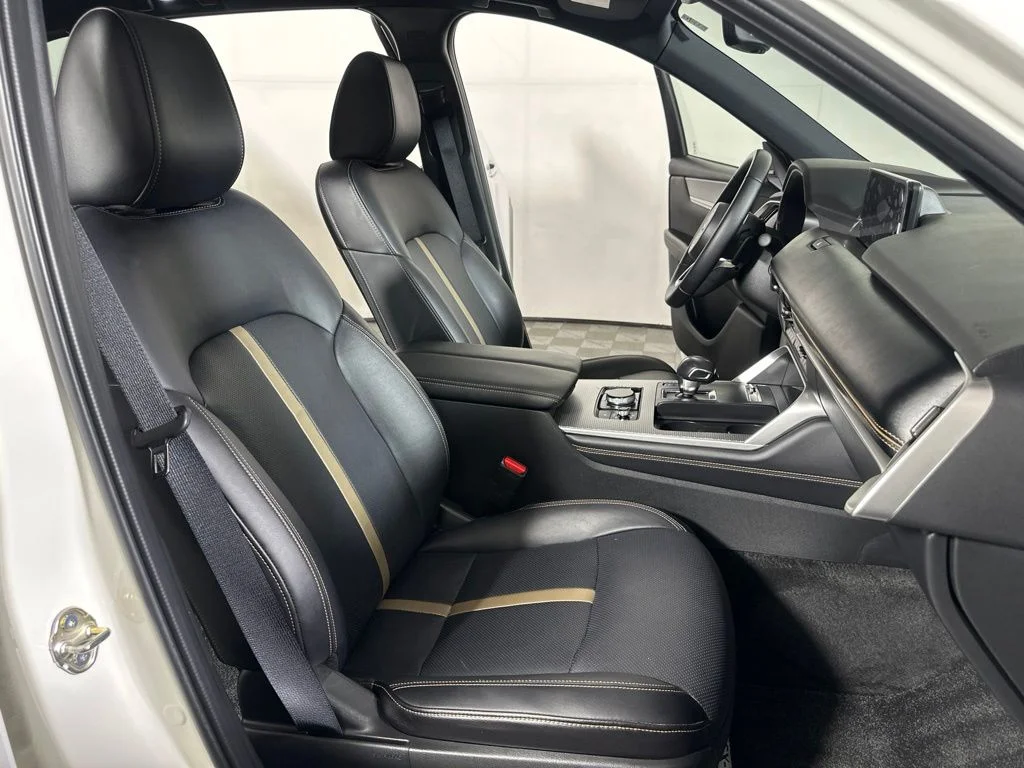 Used 2026 White Mazda 3.3 Turbo S Premium image 24