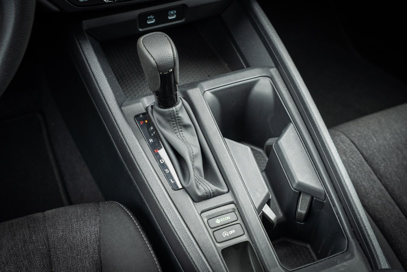 2025 Honda Accord SE - Photo 29
