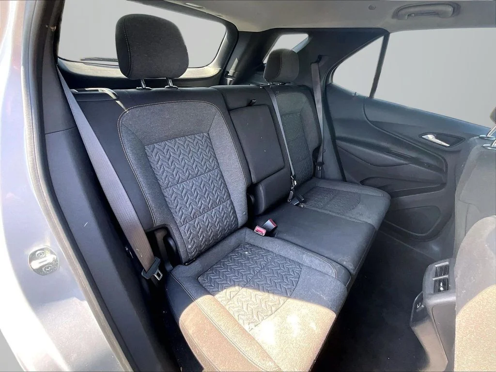 Used 2022 Silver Chevrolet LT image 26