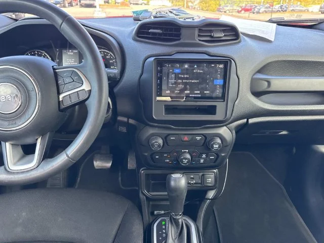 Used 2020 Red Jeep Latitude image 24