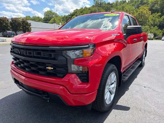 2024 Chevrolet Silverado 1500 Custom