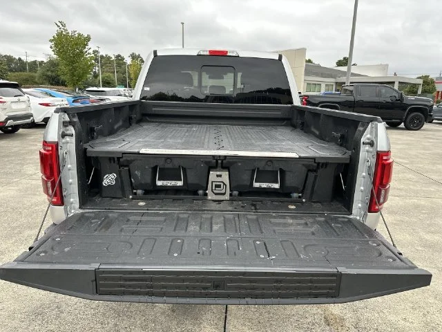 Used 2016 Silver Ford Platinum image 26