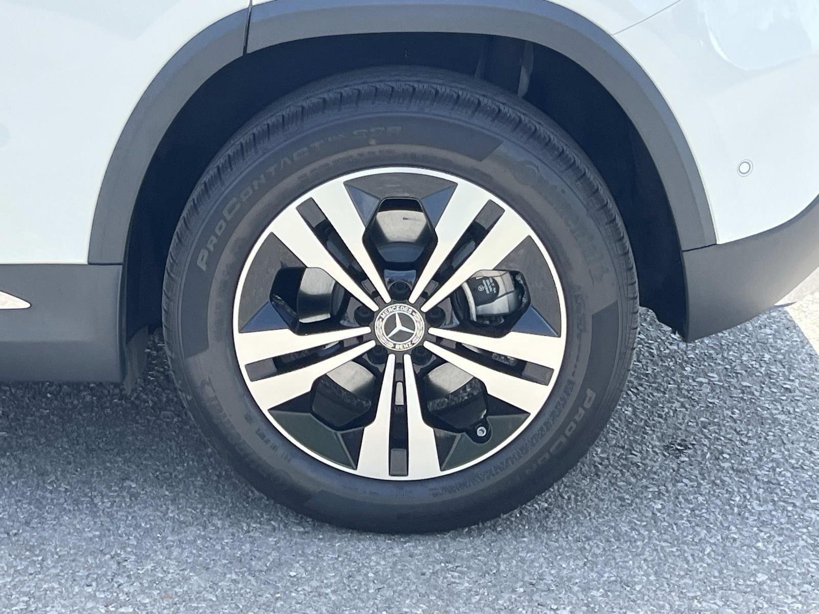 Certified Used 2025 Polar White Mercedes-Benz GLA 250 image 13