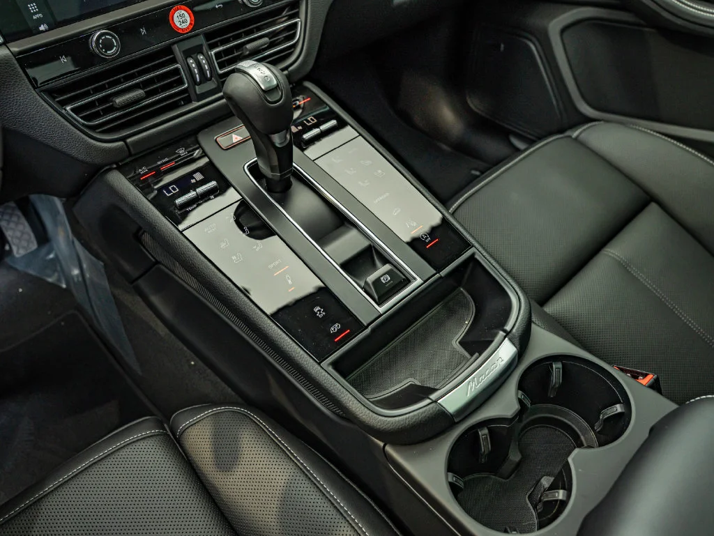 New 2026 Volcano Gray Metallic Porsche S image 33