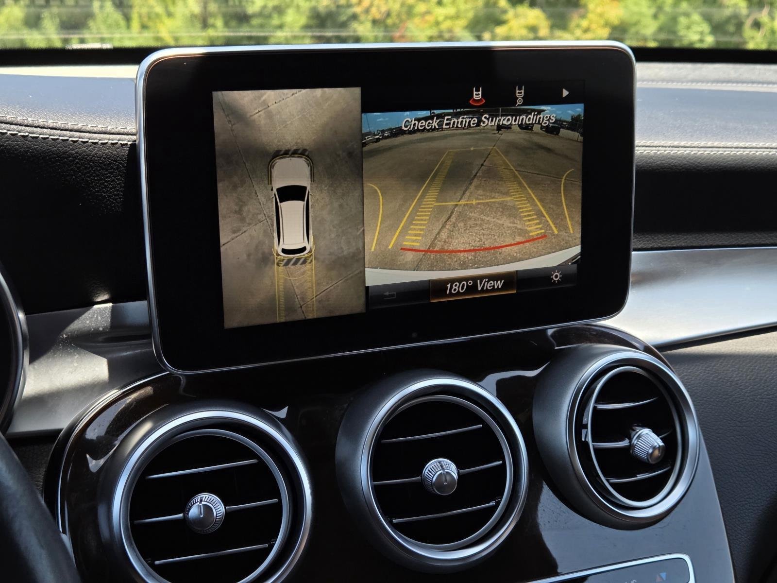 Used 2018 designo Diamond White Metallic Mercedes-Benz GLC 300 image 26