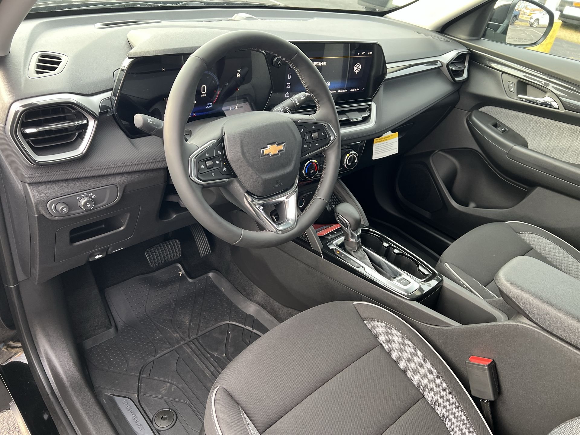 2026 Chevrolet Trailblazer LT - Photo 6