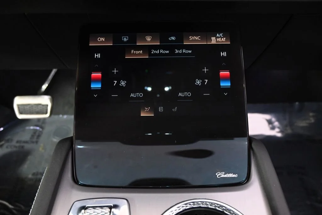 2026 Cadillac VISTIQ Sport - Photo 32