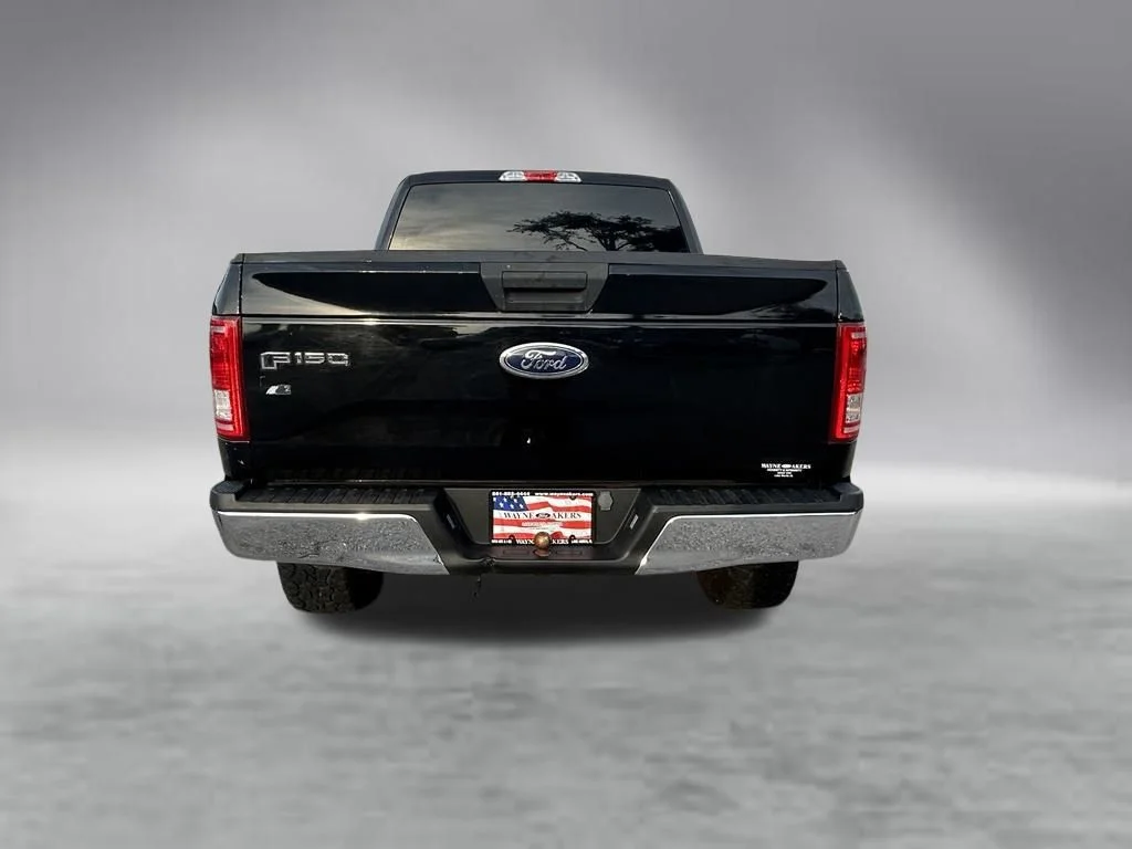 Used 2017 Shadow Black Ford XLT image 5