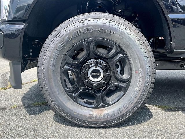 New 2026 Agate Black Metallic Ford XL image 13