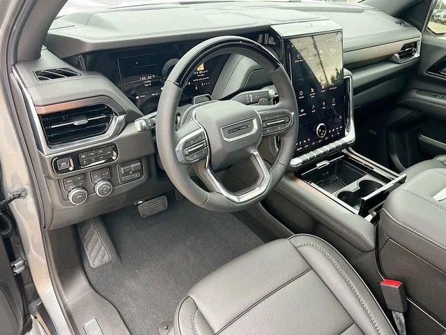 2026 GMC Yukon XL Denali - Photo 6