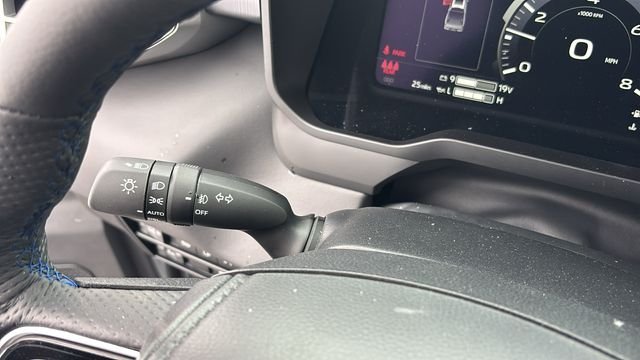 2025 Toyota Tundra Platinum - Photo 29