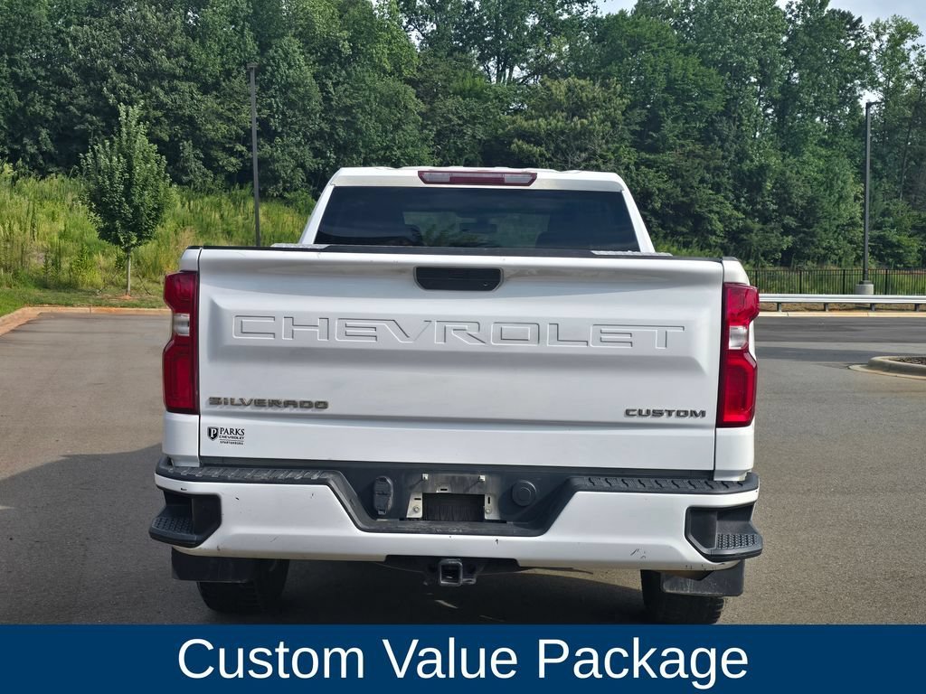 Certified Used 2022 Summit White Chevrolet Custom image 4