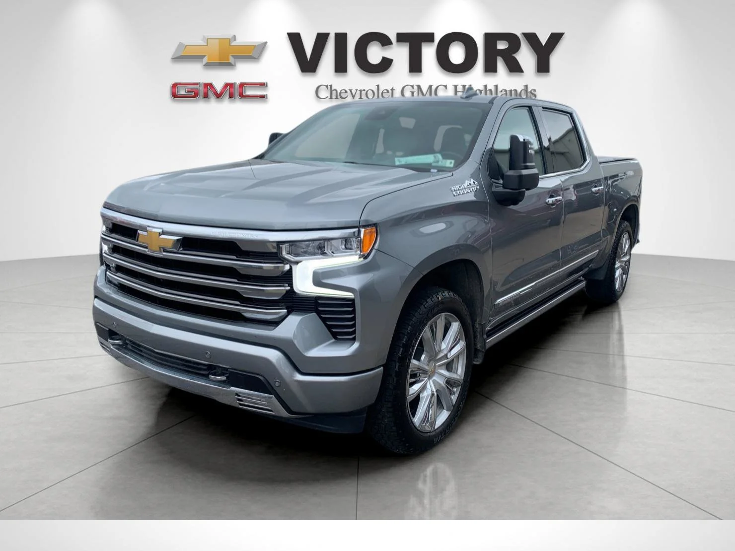 Used 2024 Sterling Gray Metallic Chevrolet High Country image 7