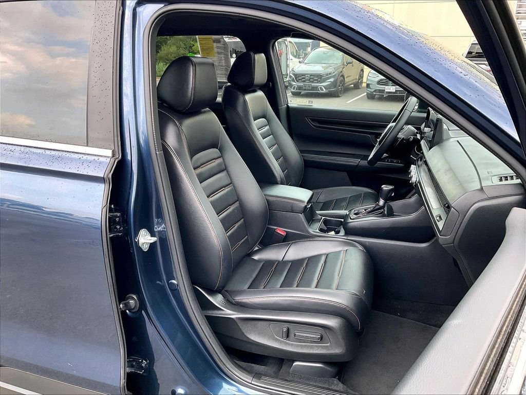 Used 2024 Blue Metallic Honda Sport-L image 11