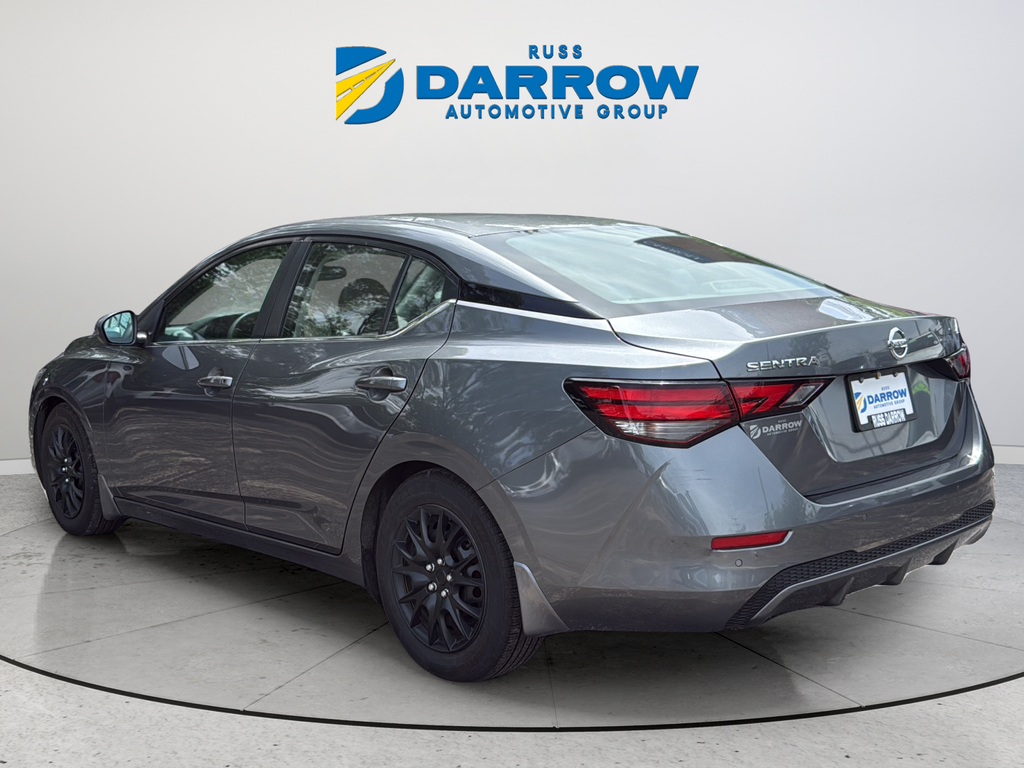 Used 2020 Gray Nissan S image 3