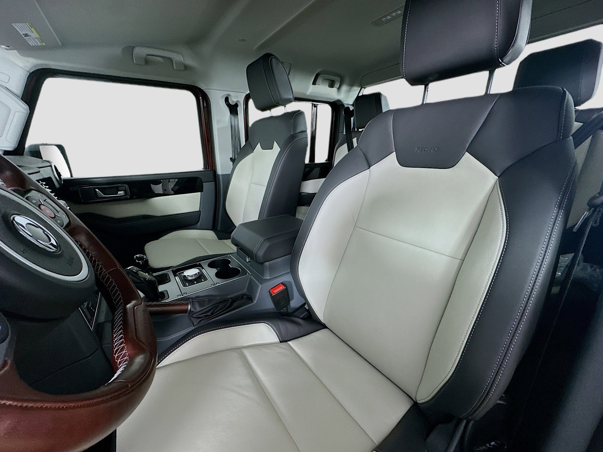 2025 INEOS Grenadier - Photo 34