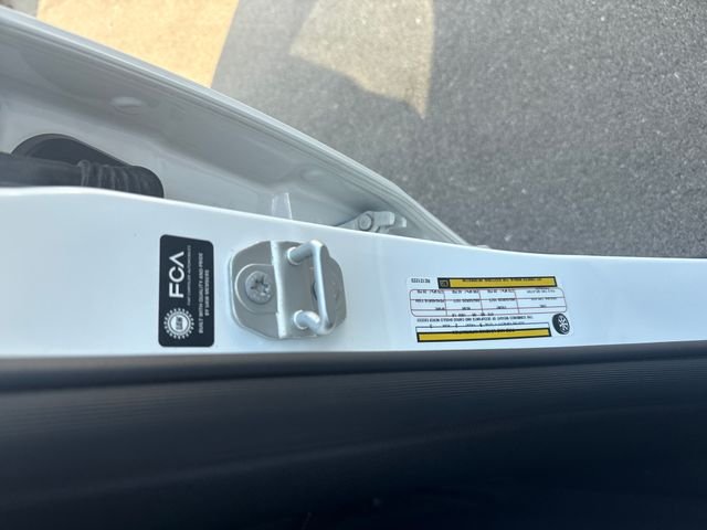 Used 2024 White Jeep 4xe image 22