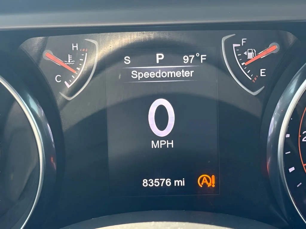 Used 2020 Green Jeep Sport image 14