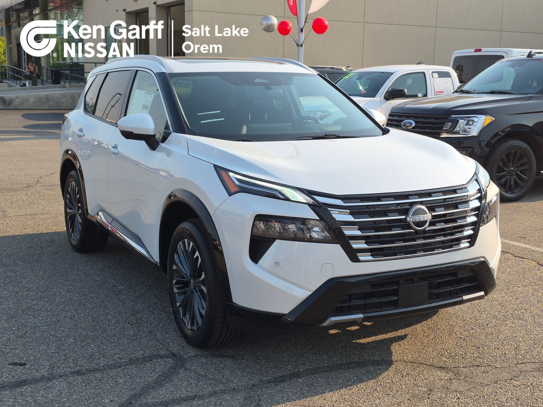 New 2026 Everest White Pearl Tricoat Nissan Platinum image 1