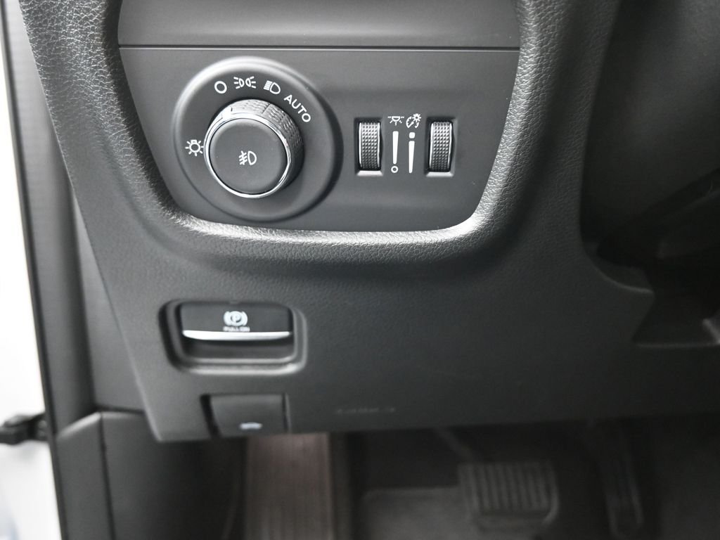New 2026 Bright White Clearcoat Jeep Limited image 20