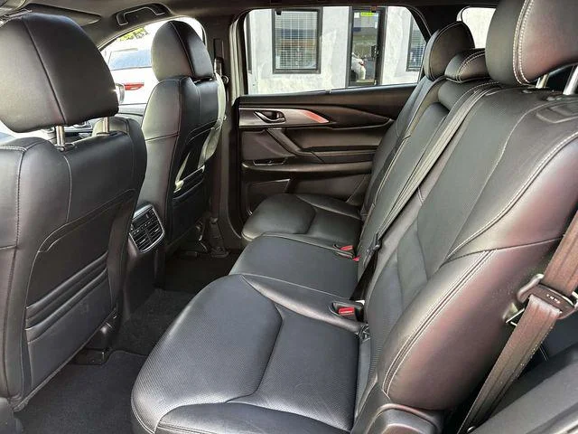 Used 2021 Jet Black Mica Mazda Grand Touring image 18