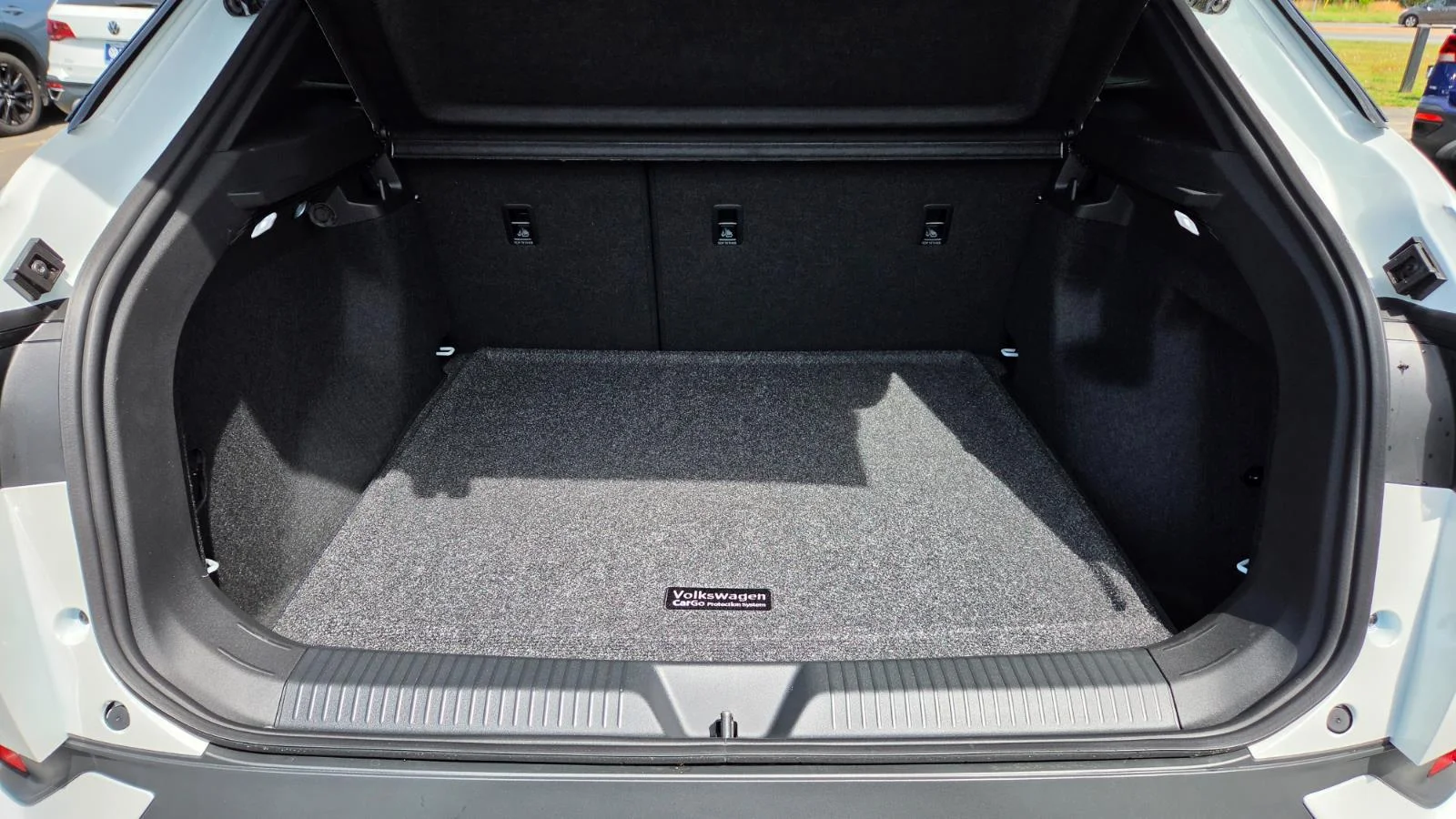New 2026 Opal White Pearl Volkswagen Pro image 54