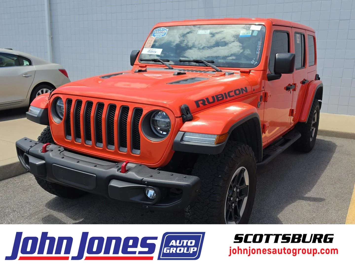 Used 2019 Punkn Metallic Clearcoat Jeep Rubicon image 1