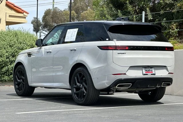 Used 2025 Gray Land Rover Dynamic SE image 3