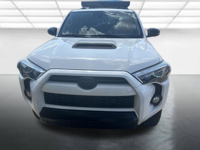 Used 2020 White Toyota Venture Special Edition image 2
