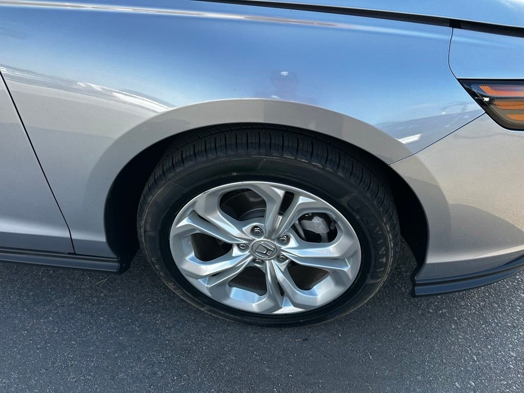 Used 2023 Silver Honda LX image 12