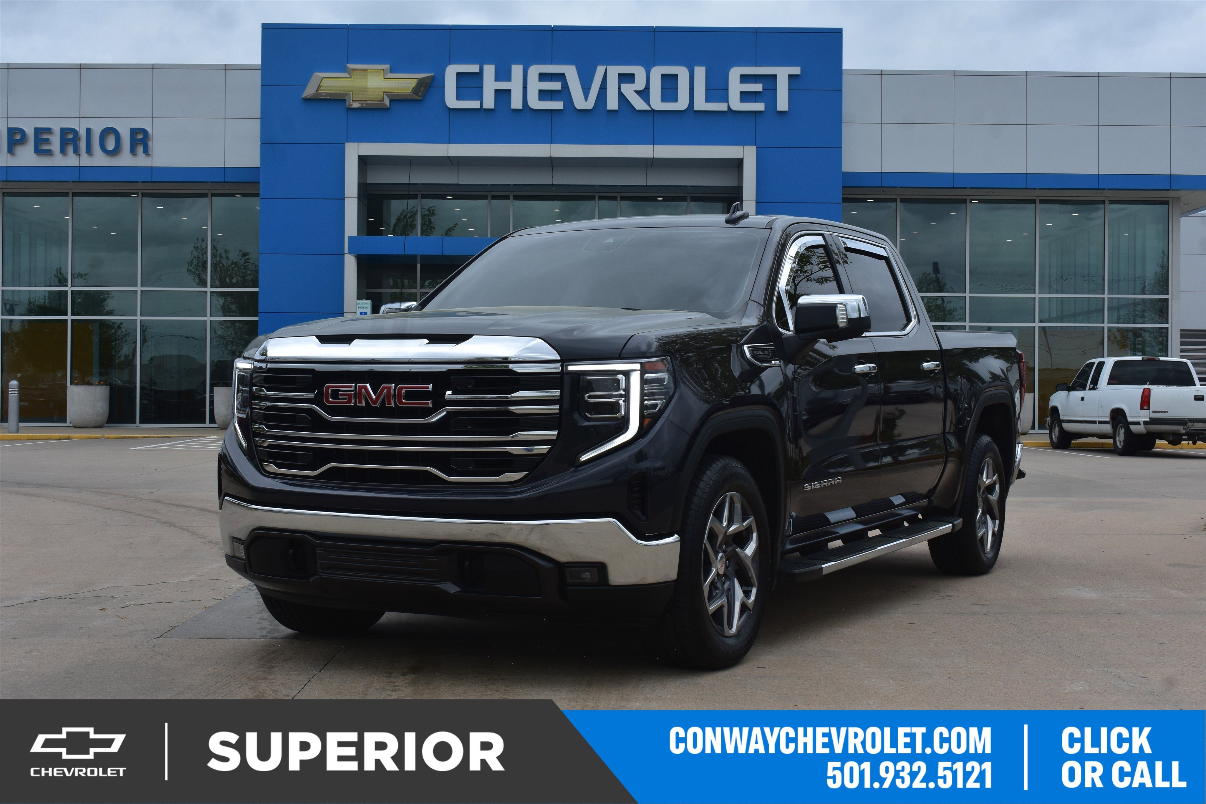 2023 GMC Sierra 2WD Crew Cab Short Box SLT's photo