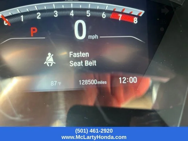 Used 2017 White Diamond Pearl Honda Touring image 13