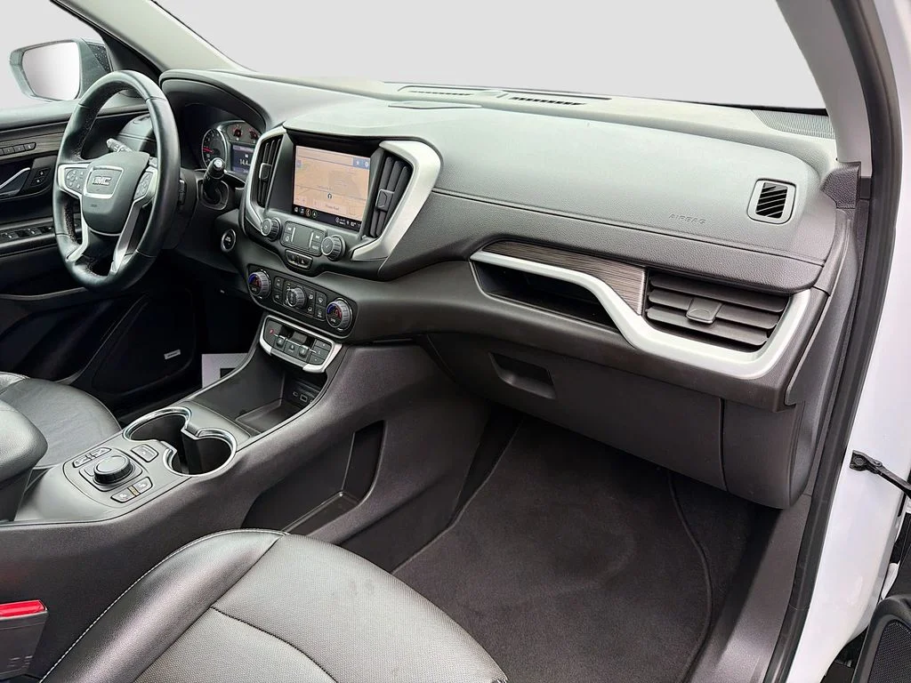 Used 2023 Summit White GMC SLT image 27