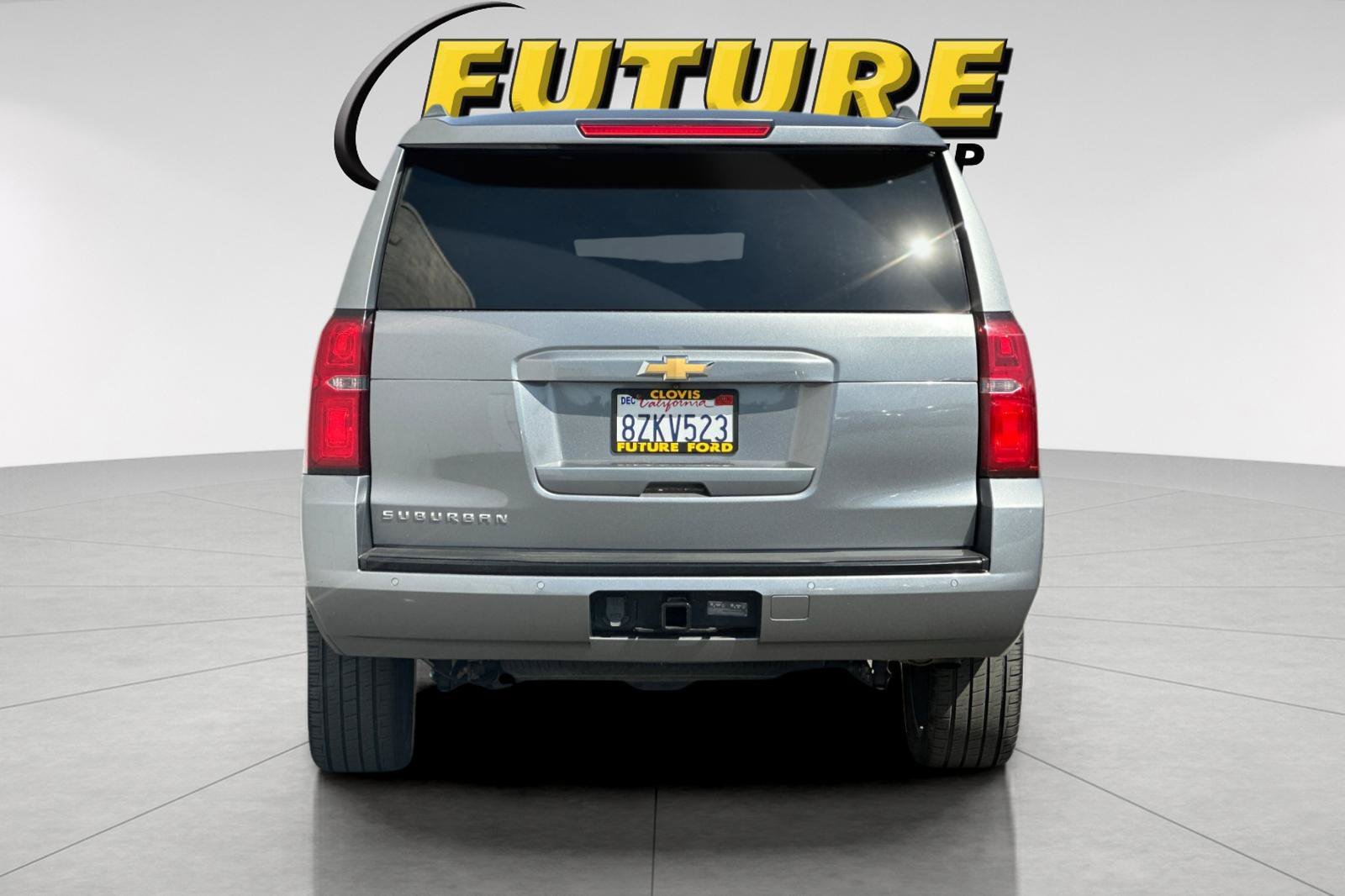 Used 2019 Gray Chevrolet LT image 4