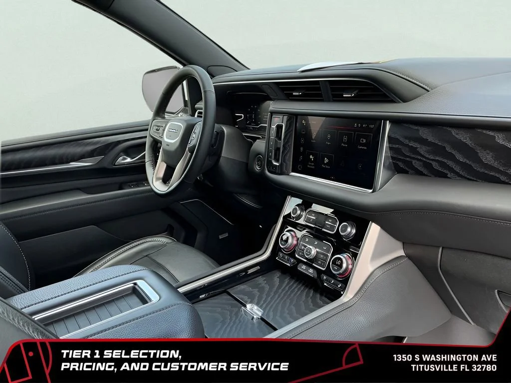 Used 2024 Summit White GMC Denali image 9