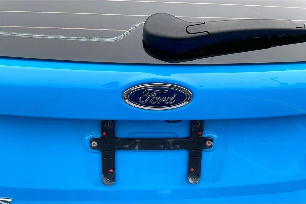 Used 2017 Blue Ford RS image 30