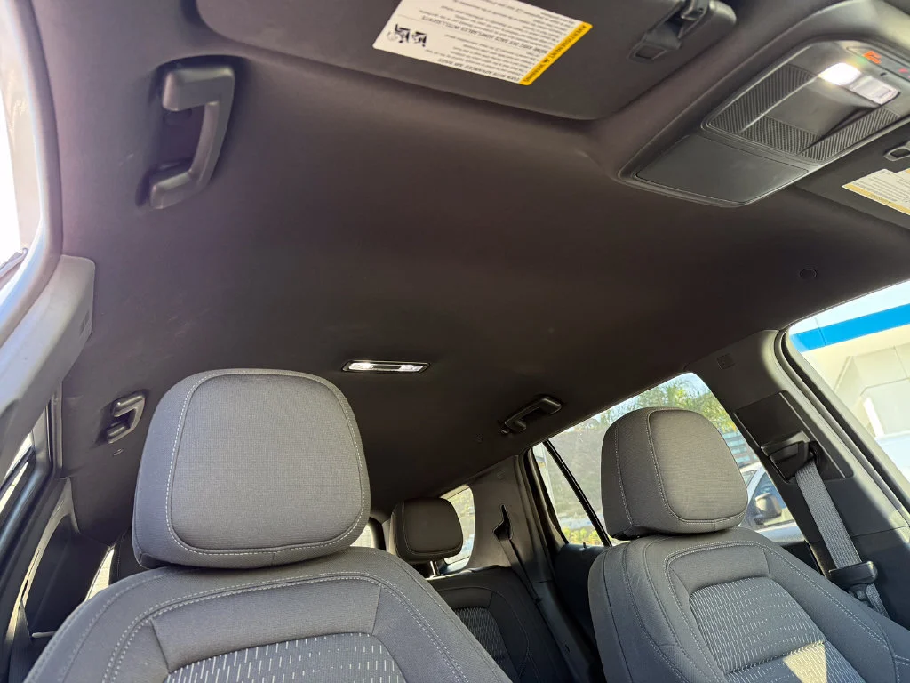 Used 2026 Summit White Chevrolet LT image 17