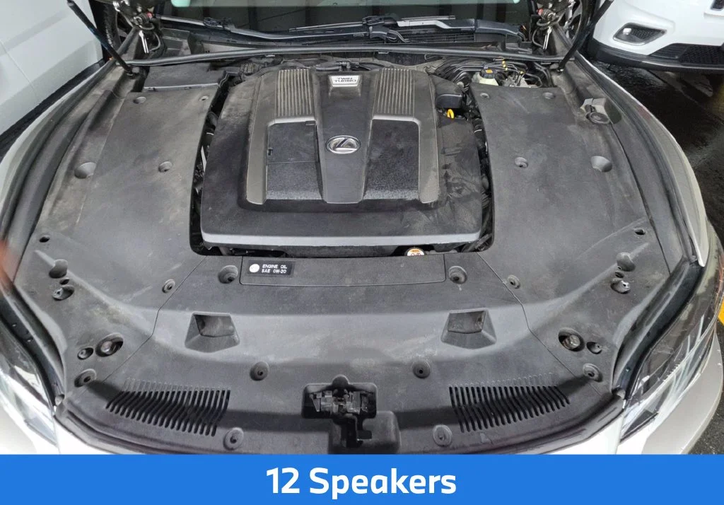 Used 2019 Silver Lexus 500 Base image 6