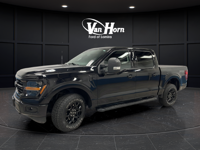 Used 2024 Agate Black Metallic Ford XLT image 3