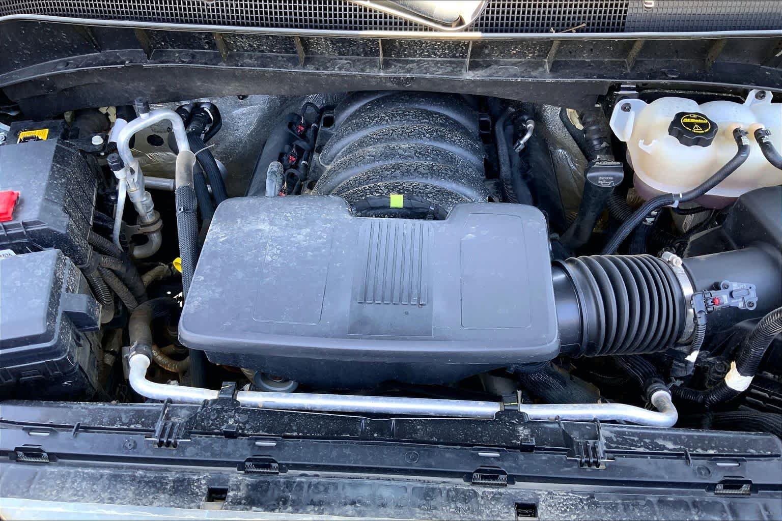 Used 2025 Sterling Gray Metallic Chevrolet LT image 50